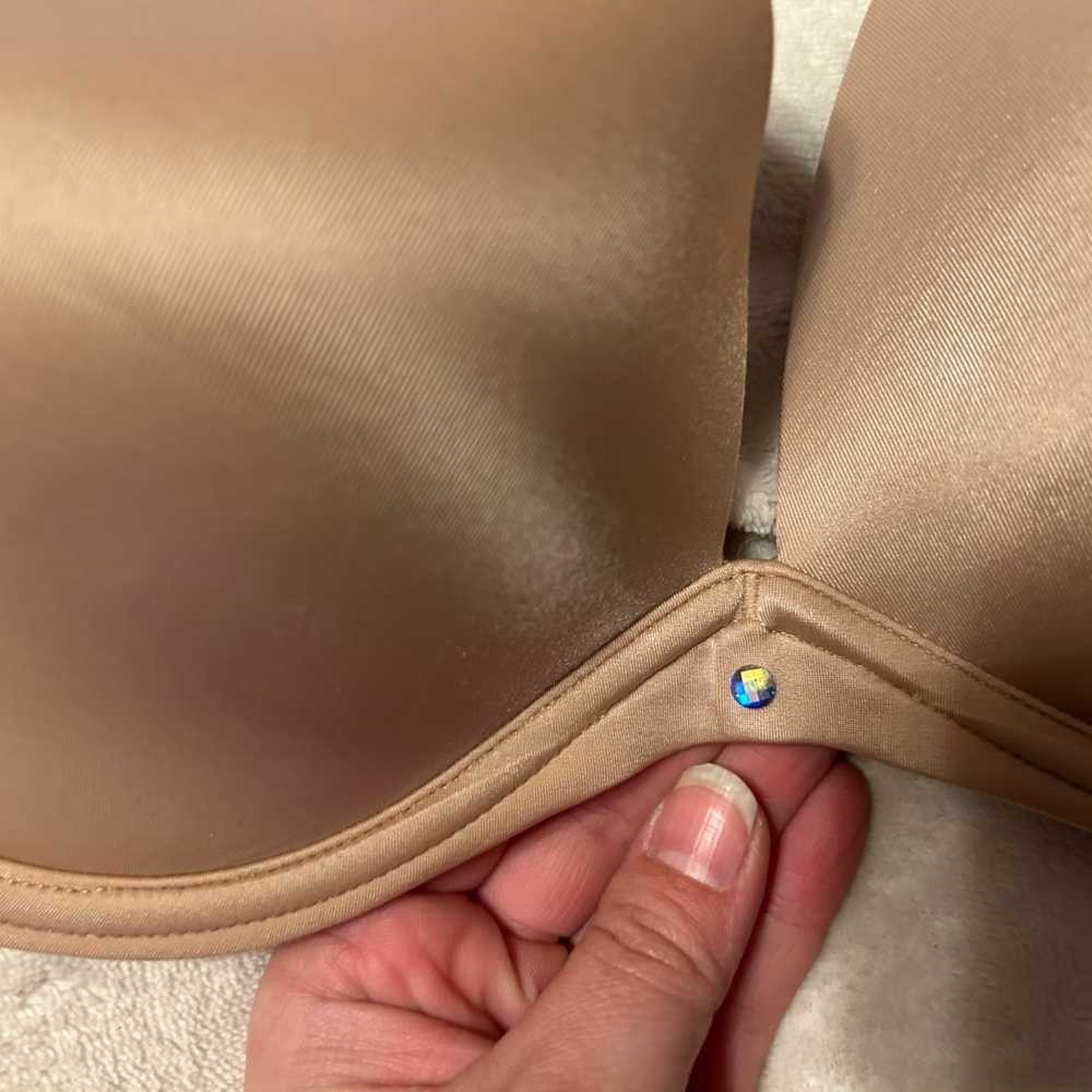 Victoria secret strapless nude bra 34 D